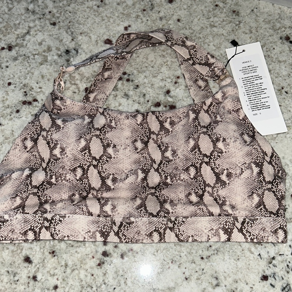 Venice 2 High Impact Nursing & Hands Free Pumping Sports Bra